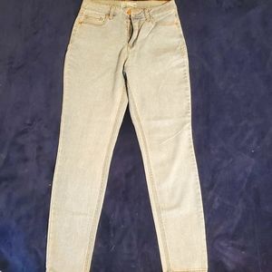 No Boundaries High Rise Skinny Jeans